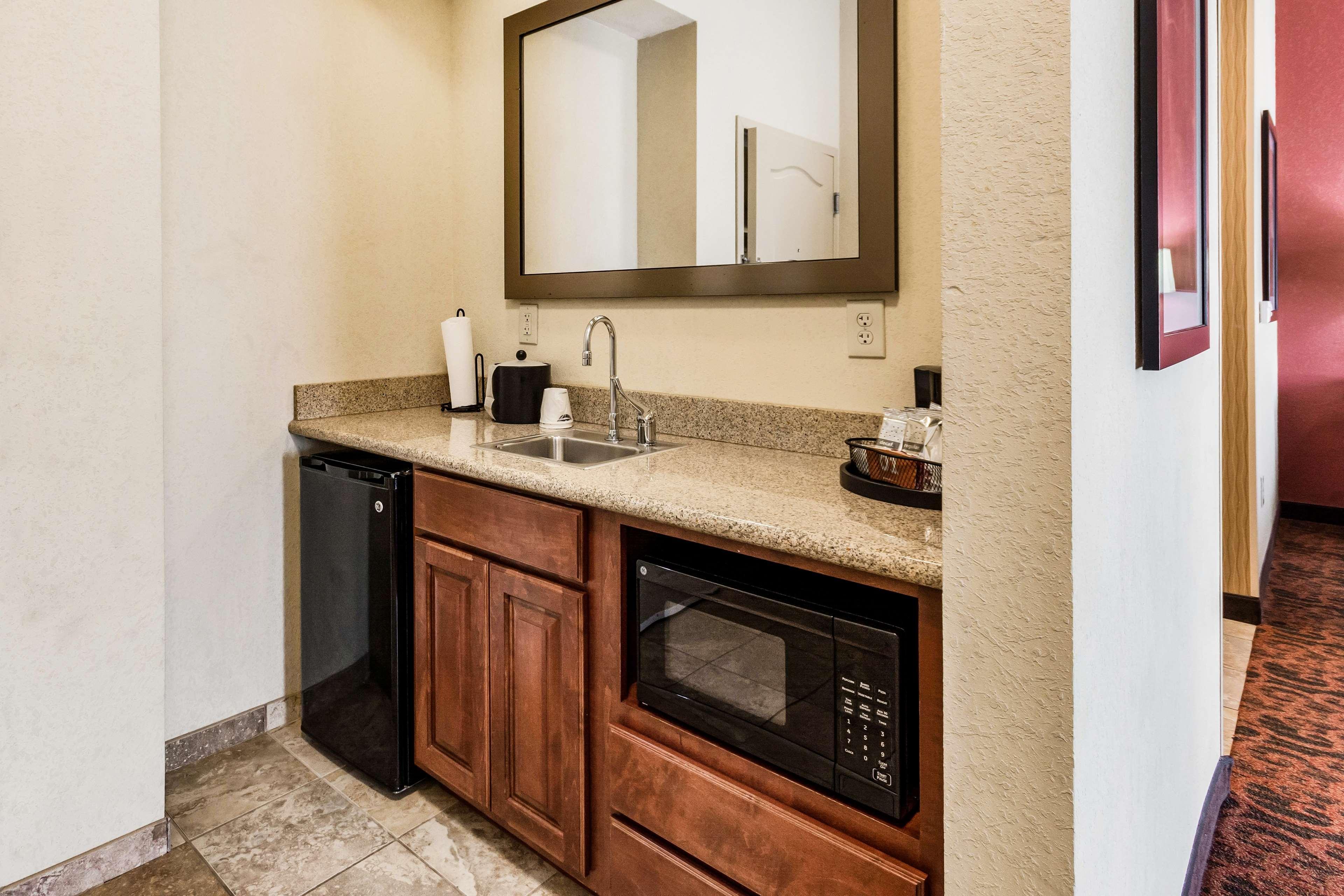 Hampton Inn Derby-Wichita Southeast Εξωτερικό φωτογραφία