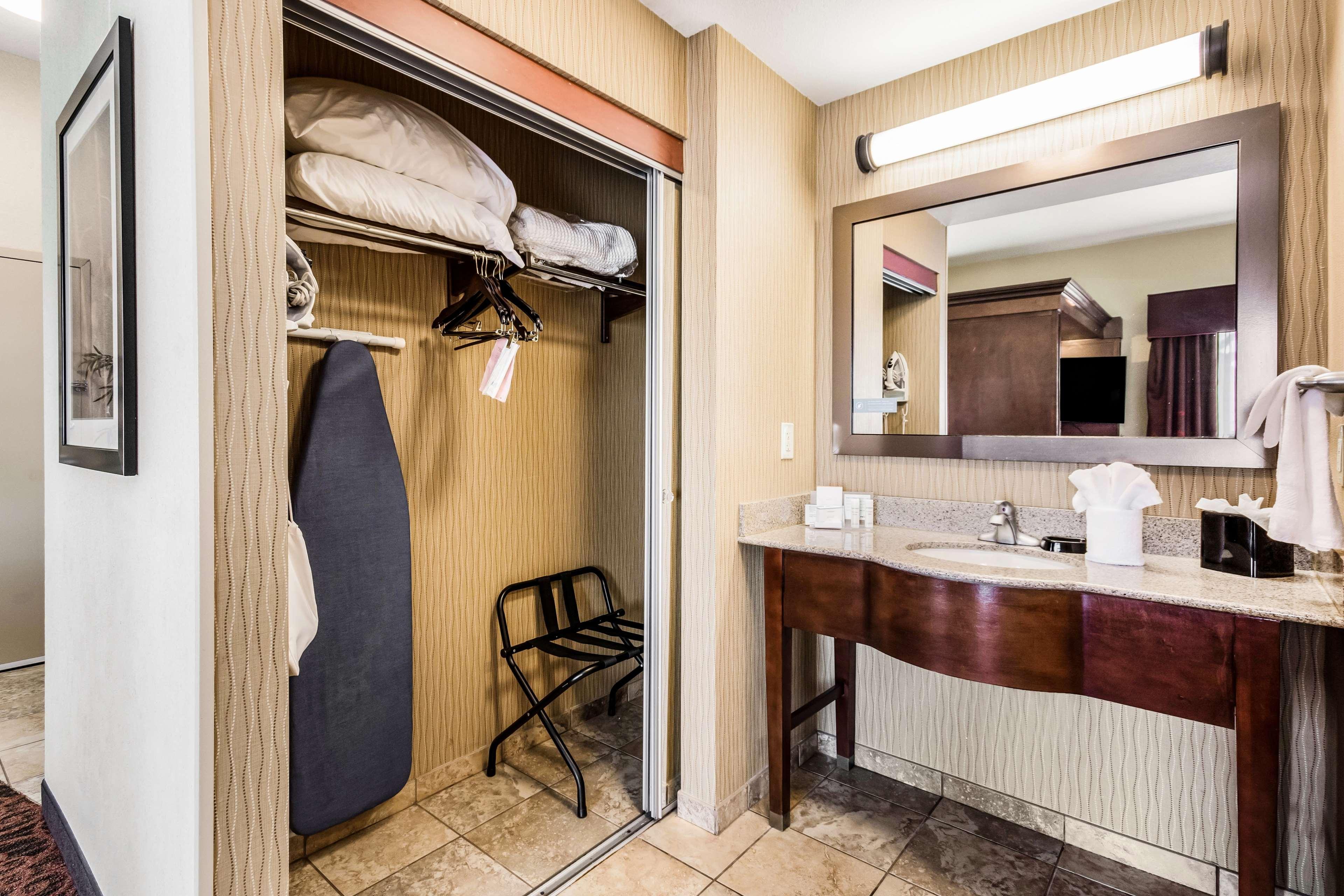 Hampton Inn Derby-Wichita Southeast Εξωτερικό φωτογραφία