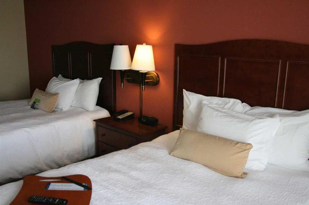 Hampton Inn Derby-Wichita Southeast Δωμάτιο φωτογραφία
